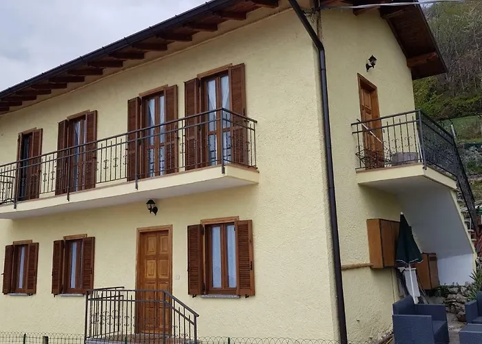 Semesterbostad Casa Margherita Sorico